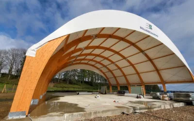 Construire un terrain de padel en respectant les normes et exigences techniques à Aix-en-Provence