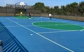 Quelles normes sportives doivent être respectées lors d’une construction court de tennis Aix en Provence ?