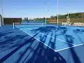 Une construction court de tennis Aix en Provence doit-elle respecter des règles d’accessibilité PMR ?